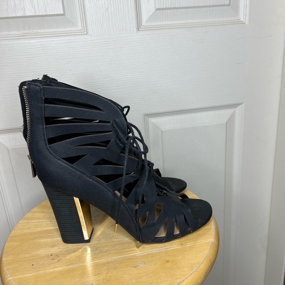 Call it Spring Heeled Sandals - Picture 2 of 5